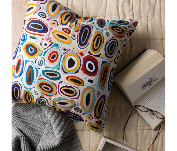 Gladys Kuru Bidu Cushion Cover